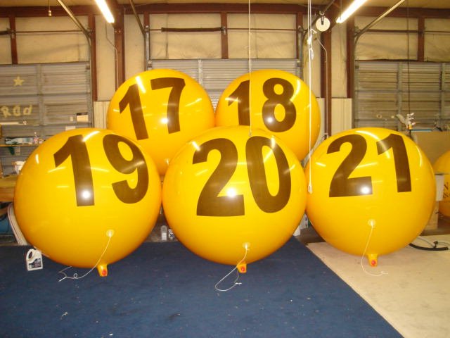 custom helium balloons for trade shows and events